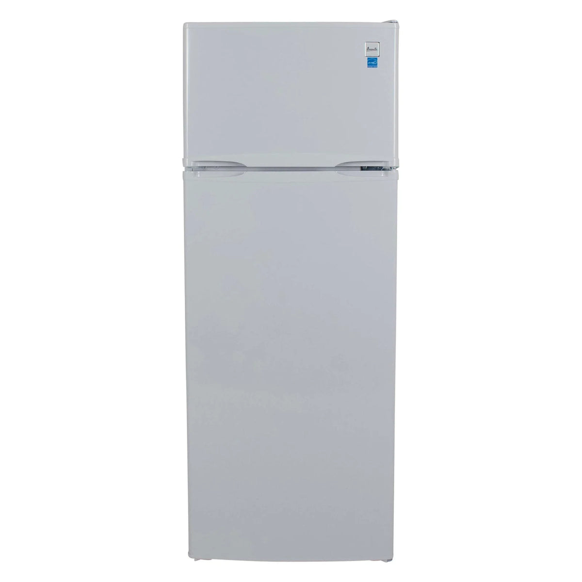 7.3 Cu. Ft. Stainless Steel Top Freezer Refrigerator D884909