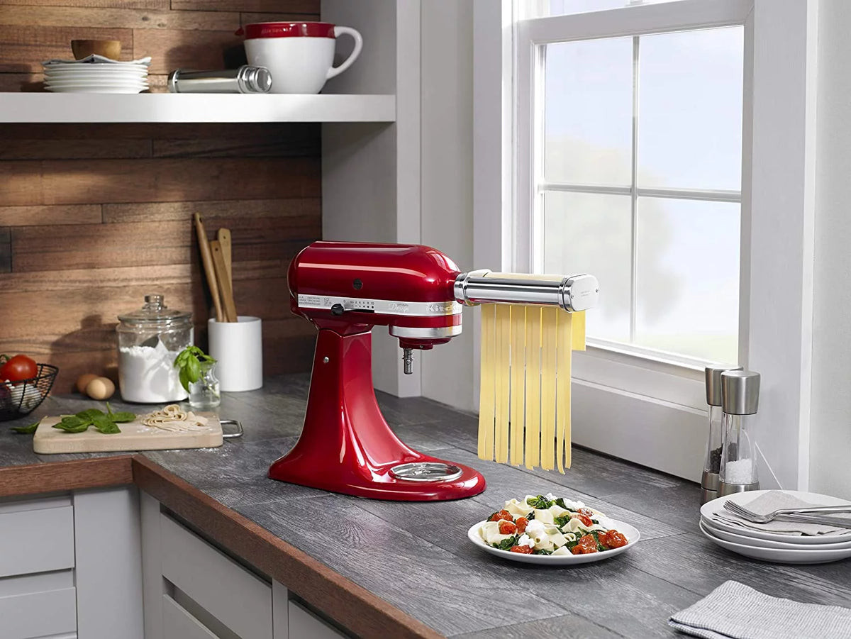 White Pasta Press Attachment with 6 Interchangeable Pasta Plates E339