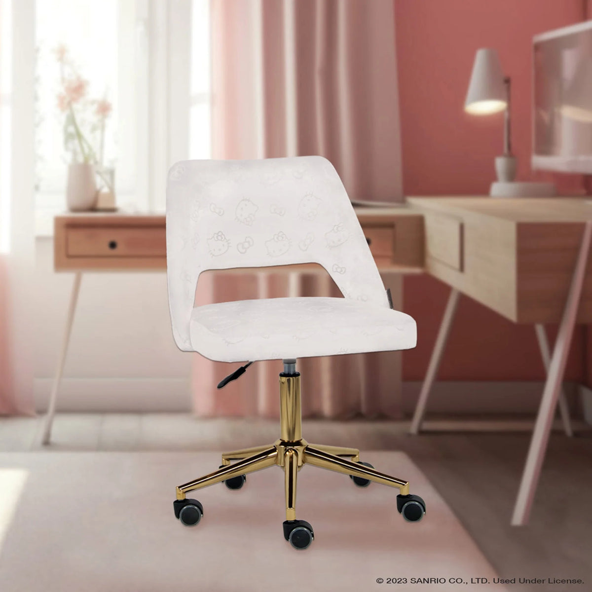 White Velvet Swivel Vanity Chair with Wheels Q4013