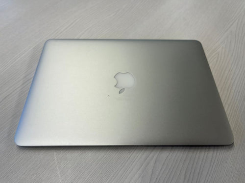 13-inch Retina Display MacBook Air with M1 chip, 8GB RAM, 512GB T85248