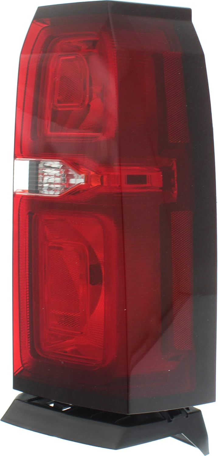 Tail Light RH Assembly D602