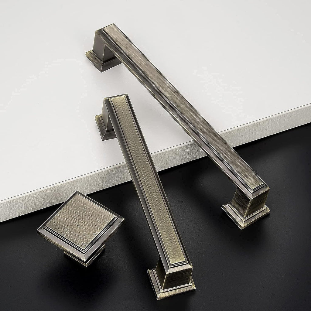 10 Pack Antique Brass Cabinet Hardware Pulls，4.5 inch Length Solid Cabinet Handles，3.75-inch Hold Centers H203573