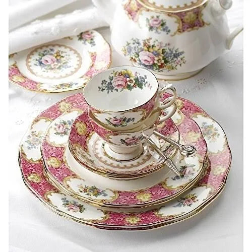 Dinner Plate Q638