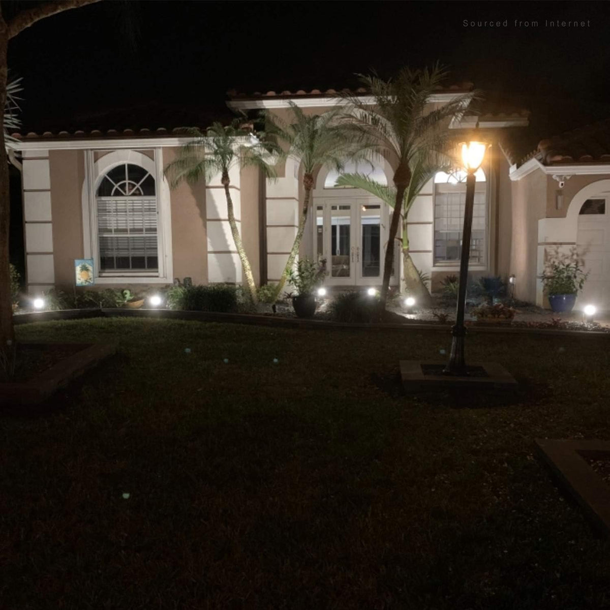 8-Pack Low Voltage LED Landscape Pathway Lights, Die-cast Aluminum, 4000K Cool White Y59045
