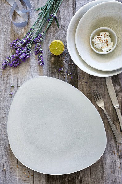 Oval Plate 25cm Grey D655