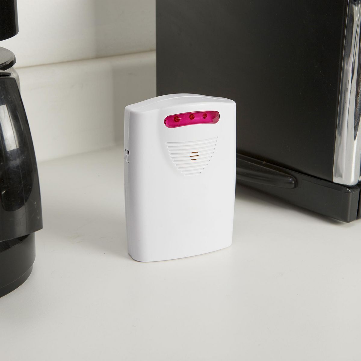 Wireless Security Alert System A82653